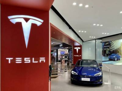 Китай запретил чиновникам и военным ездить на Tesla. Власти страны испугались постоянной видеосъемки этими автомобилями - gordonua.com - Китай - США