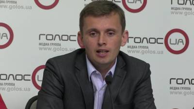 Руслан Бортник - Бортник объяснил, почему Киев не сможет выйти за рамки Минских соглашений - polit.info - Украина - Киев - Донбасс