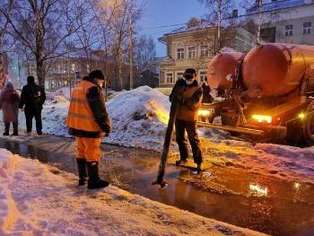 Сергей Воропанов - Сергей Воропанов заявил, что сегодня в Вологде уберут от снега и воды 58 адресов - vologda-poisk.ru - Вологда