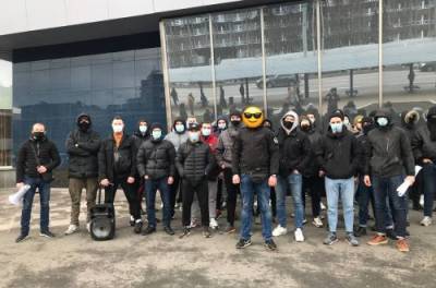 На митинге СНБО призвали ввести санкции против сети заправок «БРСМ-Нафта» за финансирование пророссийских сил - from-ua.com