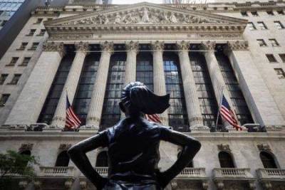 Индексы Dow и S&P в минусе, банковский сектор снижается - smartmoney.one
