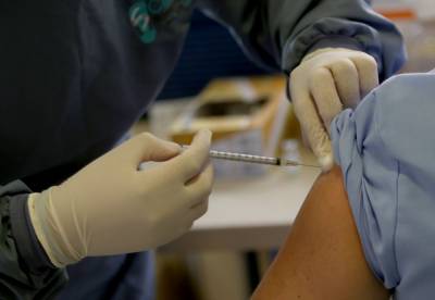 В Польше рассказали, что будет с людьми, которые отказались от вакцины AstraZeneca - 24tv.ua - Новости