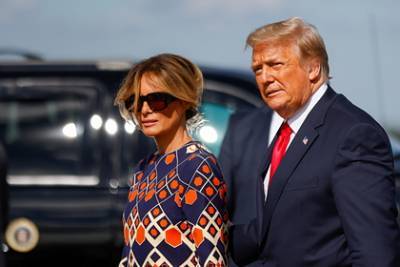 Дональд Трамп - Мелания Трамп - Трамп с женой привились от коронавируса еще в январе - lenta.ru - New York