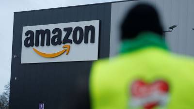 Amazon обвинили в расовой дискриминации - gazeta.ru - Seattle