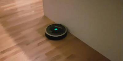 Как пьяные. Владельцы роботов-пылесосов Roomba жалуются, что те странно себя ведут после обновления - nv.ua