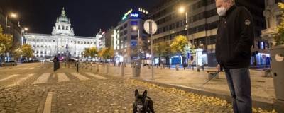 Ян Гамачек - В Чехии ужесточили карантин: людям запрещено покидать районы проживания - runews24.ru - Чехия
