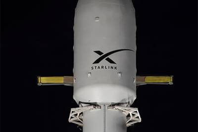 Запуск Falcon 9 со спутниками Starlink вновь отложили из-за непогоды - mk.ru