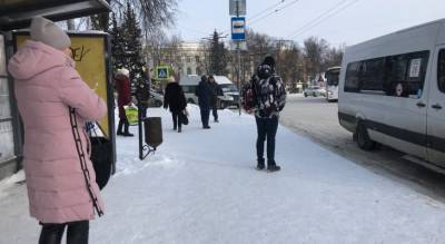 Добираемся по два часа: ярославцы жалуются на массовые пробки на дорогах - progorod76.ru - Ярославская обл. - Ярославль