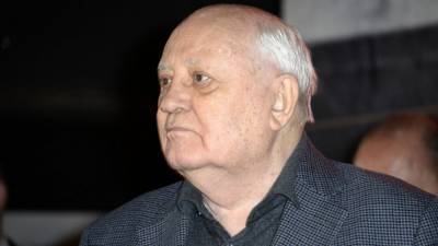 Владимир Путин - Михаил Горбачев - Дмитрий Песков - Путин поздравил бывшего президента СССР Горбачева с юбилеем - polit.info