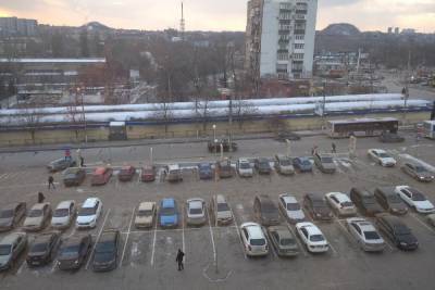 Полисы ОСАГО помогли водителям ДНР компенсировать ущерб в 4 миллиона - mk.ru - ДНР - Макеевка