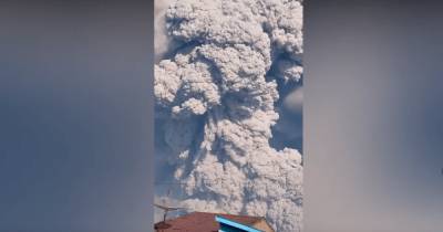 В Индонезии проснулся вулкан Синабунг (видео) - focus.ua - Индонезия