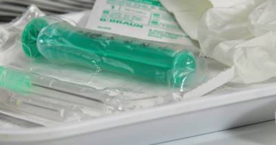 Более 40% американцев не хотят вакцинироваться против COVID-19, — опрос - dsnews.ua - США