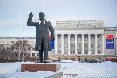 В Екатеринбурге приостановлено строительство общежития УрФУ: вуз расторгает контракт с ЛСР - znak.com - Екатеринбург - Уральск