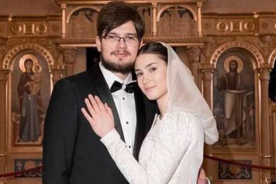 Борис Немцов - Дина Немцова обвенчалась с мужем на следующий день после годовщины смерти отца - skuke.net - Москва - Новости