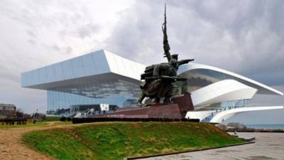 Опера в оккупированном Крыму: Украина ввела санкции против архитекторов из Австрии - 24tv.ua - Австрия - Крым - Севастополь - Новости