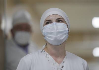 Владимир Зеленский - Светлана Горбунова-Рубан - В Харьковской мэрии объяснили, почему ещё не вакцинируют врачей - news.bigmir.net - Киев - Харьков