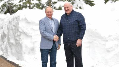 Владимир Путин - Лукашенко - Лукашенко выступил за базирование российских самолетов на территории Белоруссии - newinform.com - Сочи - Белоруссия