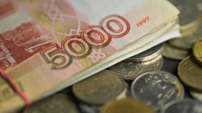 Алексей Коренев - Эксперт прокомментировал рост расходов россиян в феврале - russian.rt.com