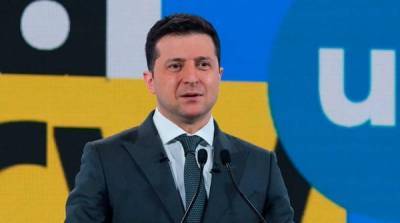 Владимир Зеленский - Алексей Гончаренко - В Раде потребовали срочных перевыборов президента Украины - newzfeed.ru - Киев - Зимбабве