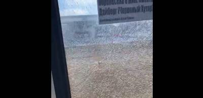В Одессе неизвестные обстреляли 149-ю маршрутку с пассажирами на Люстдорфской дороге - видео - ТЕЛЕГРАФ - telegraf.com.ua - Одесса