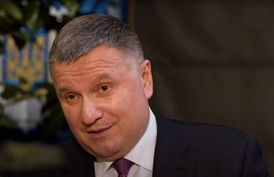 Петр Порошенко - Дмитрий Гордон - Арсен Аваков - Аваков на видит необходимости СНБО применять санкции против Порошенко - sharij.net