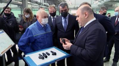 Михаил Мишустин - Виктор Томенко - Мишустин посетил Сибирь и проверил, чем кормят детей - vesti.ru - Алтайский край