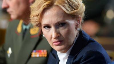 Ирина Яровая - Яровая попросила Бастрыкина принять меры за призывы к суициду в соцсетях - gazeta.ru - Москва