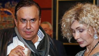 Станислав Садальский - Татьяна Васильева - Садальский назвал критику Татьяны Васильевой «надписями в сортире» - 5-tv.ru - Москва