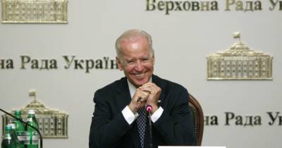 Стивен Пайфер - Джо Байден - Байден готов жестко толкать Украину к реформам, — экс-посол США - dsnews.ua