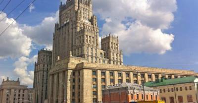 Алексей Навальный - Мария Захарова - МИД РФ назвал американские санкции враждебным выпадом - reendex.ru