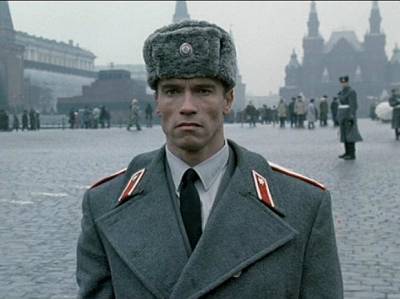 Арнольд Шварценеггер - Уилл Смит - Шварценеггер готов возглавить землян в случае вторжения злобных пришельцев - rosbalt.ru - Англия - шт. Калифорния