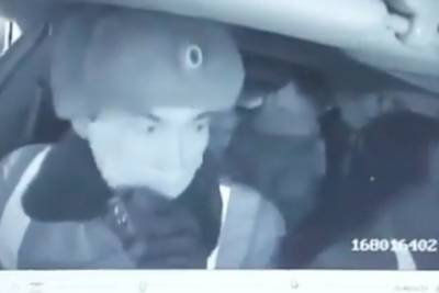 В Улан-Удэ полицейские экстренно довезли до больницы травмированного мальчика - ulan.mk.ru - Улан-Удэ - респ.Бурятия