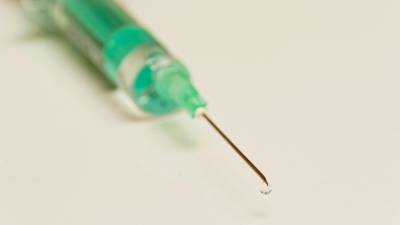 Ученые из ФРГ и Норвегии исследовали побочный эффект вакцины AstraZeneca - politros.com - Норвегия