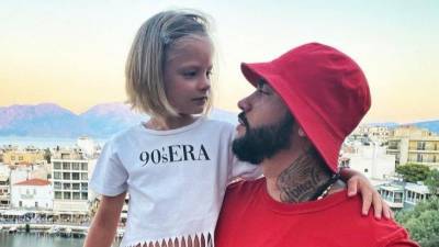 Алена Шишкова - Ален Шишков - Рэпер Тимати - «Вместе на досках в воде»: Тимати поздравил дочь с днем рождения на Мальдивах - 5-tv.ru - Мальдивы