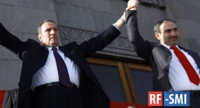 Левон Тер-Петросян - Премьер Армении готов к собственному расстрелу, если так решит народ - rf-smi.ru