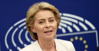 Председатель Еврокомиссии пригрозила AstraZeneca из-за срыва поставок вакцины - dsnews.ua - Ляйен