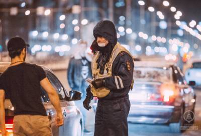 В Петербурге задержан таксист с поддельными правами - online47.ru - Санкт-Петербург - Узбекистан - Всеволожск