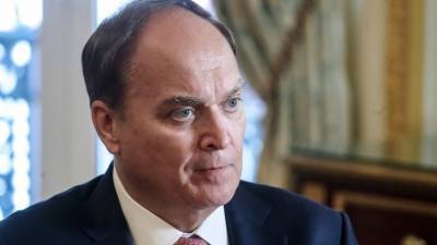 Владимир Путин - Анатолий Антонов - Джо Байден - Посол РФ в США отказался ответить на вопросы журналистов перед вылетом в Москву - 5-tv.ru - Москва - Вашингтон - Нью-Йорк