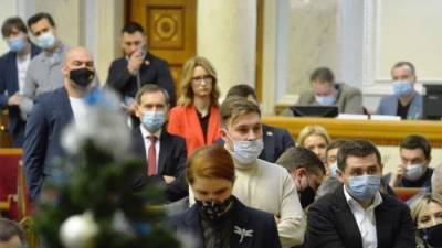 Рада запретила коллекторам угрожать должникам и "терроризировать" их по телефону - vchaspik.ua