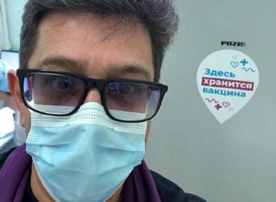 «Надо меньше бояться этой заразы»: телеведущий Петр Кулешов привился от COVID-19 - vm.ru