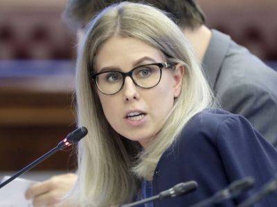 Любовь Соболь - Владимир Воронин - Соболь нарушила домашний арест и пошла в церковь - kasparov.ru