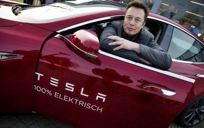 Илон Маск - В Китае чиновники не ездят на Tesla – считают, что авто за ними шпионит: Маск уже отреагировал - 24tv.ua - Китай