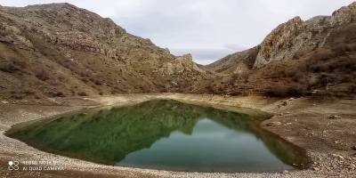 Анатолий Штефан - Вода в Крыму - пересохло красивое озеро Пангия, фото - ТЕЛЕГРАФ - telegraf.com.ua - Крым