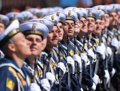 Александр Гринкевич - Будущие морские офицеры готовятся к Параду Победы - vpk-news.ru - Москва