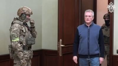 Иван Белозерцев - Борис Шпигель - Появилось видео с задержанным губернатором Пензенской области - vesti.ru - Пензенская обл.