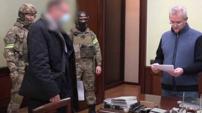Иван Белозерцев - Обыск кабинета губернатора Пензенской области Белозерцева попал на видео - profile.ru - Пензенская обл.