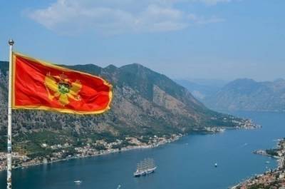Черногория разрешила въезд в страну вакцинированным россиянам - pnp.ru - Черногория