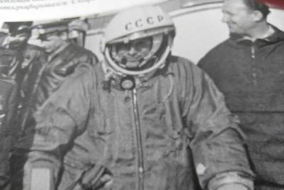 Юрий Гагарин - Саратовский биограф Гагарина Владислав Кац: «В скафандре первый космонавт не фотографировался» - saratov.mk.ru - Саратов