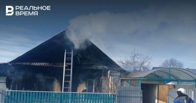 На пожаре в частном доме в Чистополе погибла пожилая женщина - realnoevremya.ru - респ. Татарстан - Чистополь