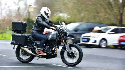 Китайская копия туристического мотоцикла Royal Enfield получила дополнительные опции - profile.ru